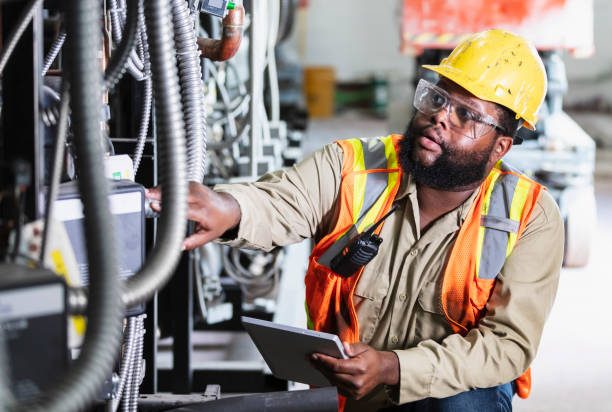 Best Local Electrician Companies  in Glendale, MO