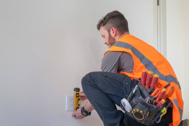 Best Licensed Electrician  in Glendale, MO